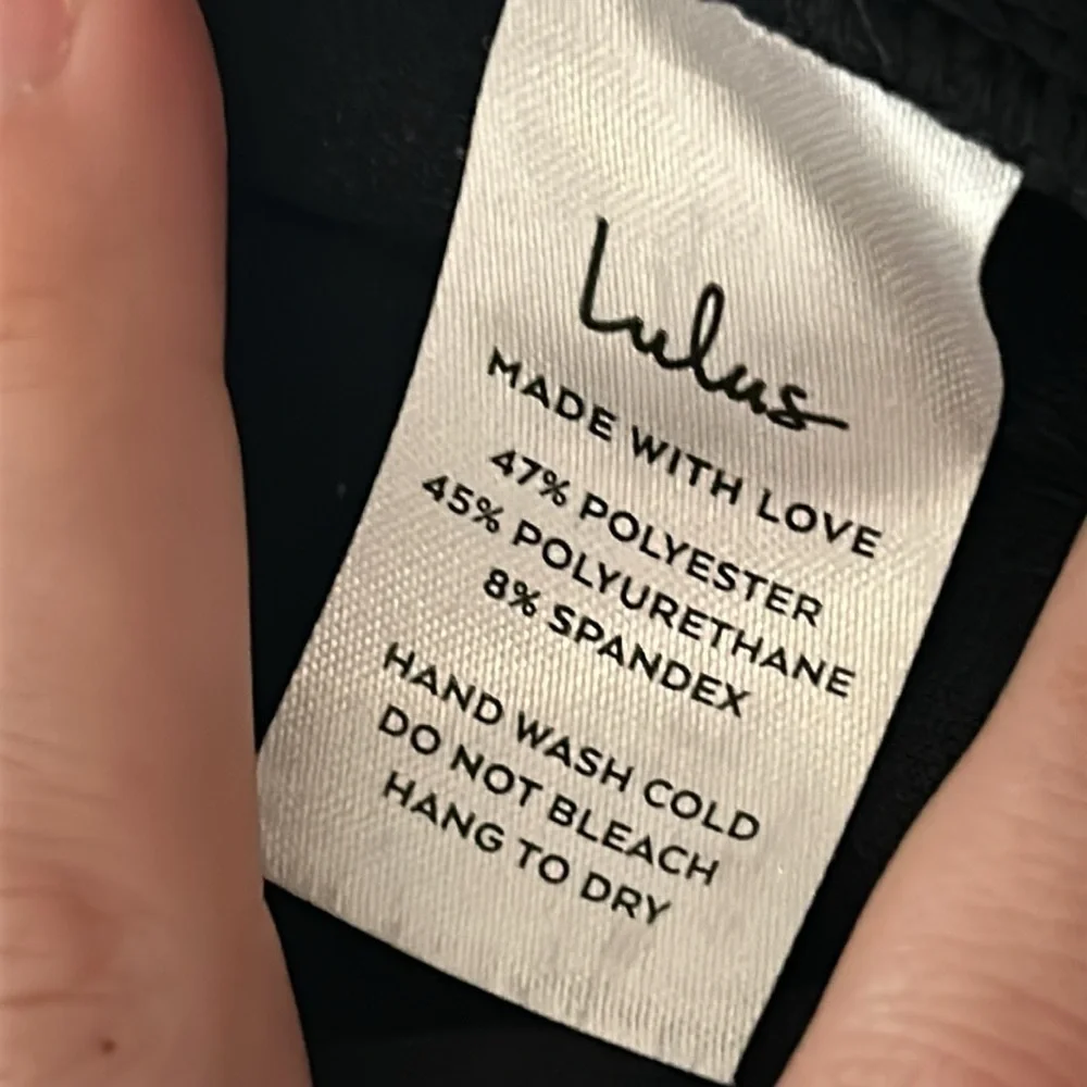 Lulus Black Faux Leather Pants size large